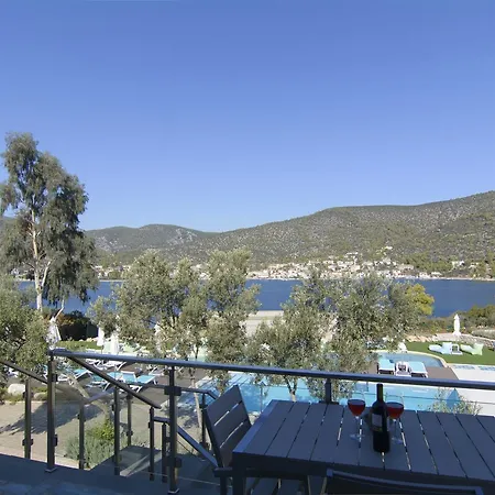 Lavender Cove Апарт-отель