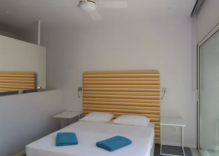 Lavender Cove Hotel apartamentowy Kórfos