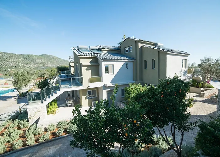 Lavender Cove 4* Kórfos