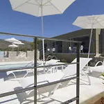 Lavender Cove 4*