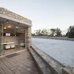 Lavender Cove 4*