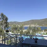 Lavender Cove Appart hôtel