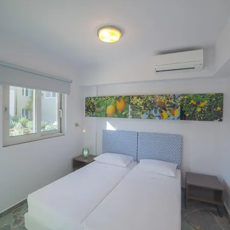 Lavender Cove Apart Otel
