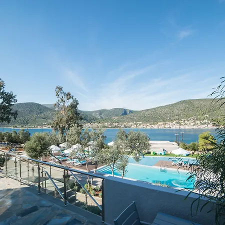 Lavender Cove Aparthotel 4*