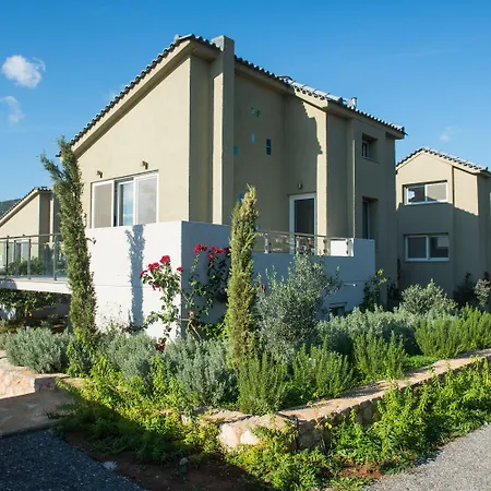 Lavender Cove Aparthotel Korfos