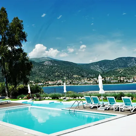 Lavender Cove 4*