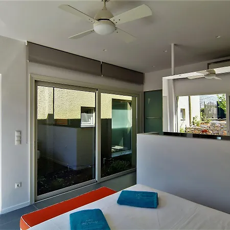 Апарт-отель Lavender Cove