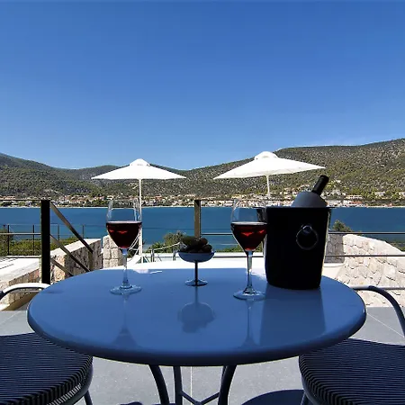 Lavender Cove Корфос