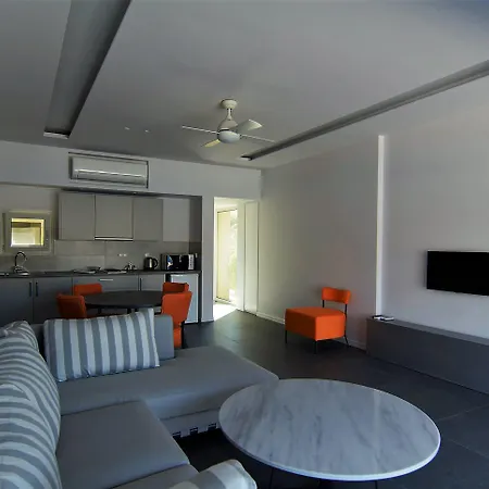 Apart Otel Lavender Cove 4*