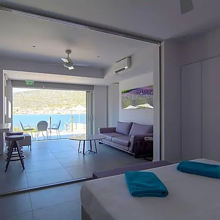 Lejlighedshotel Lavender Cove Kórfos