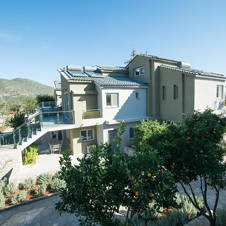 Lavender Cove 4* Korfos