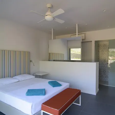Lavender Cove Appart hôtel Kórfos