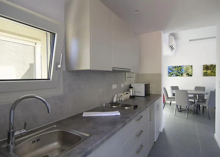 Lavender Cove 4* Kórfos