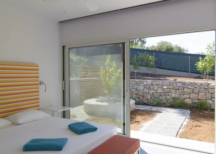 Lavender Cove Aparthotel 4*