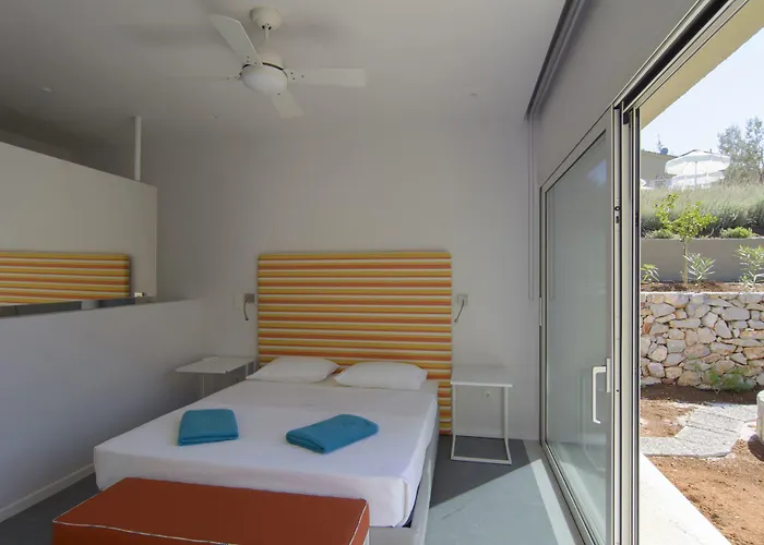 Lavender Cove Aparthotel Kórfos