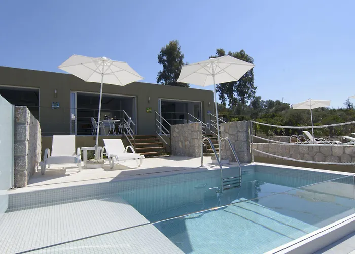 Lavender Cove Aparthotel