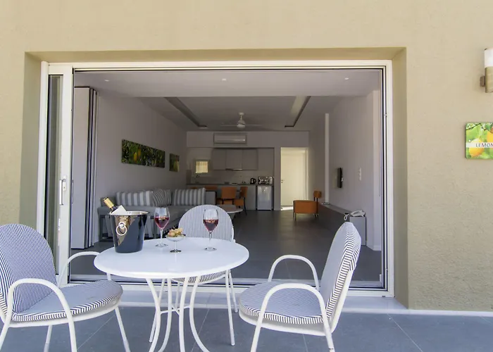 Aparthotel Lavender Cove