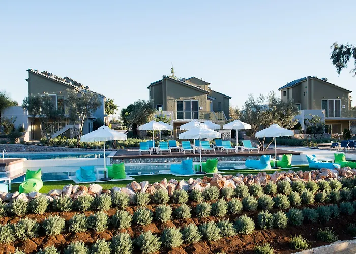 Lavender Cove Aparthotel Kórfos