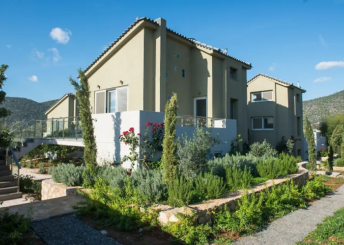 Lavender Cove Aparthotel Kórfos